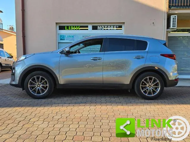 Kia Sportage 1.6 GDI 132 CV Urban GPL - Foto 9