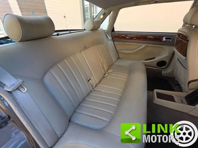 Daimler Six LWB 4.0L GUIDA A DESTRA - Foto 6