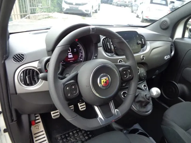 Abarth 595 - dettaglio 10
