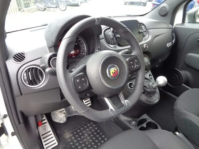 Abarth 595 - dettaglio 10