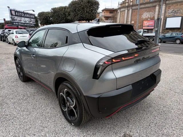 Alfa Romeo Junior 1200 HYBRID SPECIALE 136CV EDCT6 NAV CAM