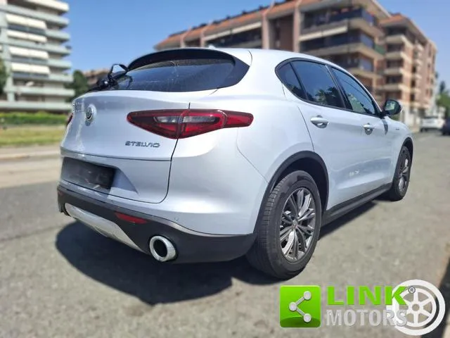 Alfa Romeo Stelvio Stelvio 2.2 T.diesel 160CV AT8 RWD Super - Foto 11