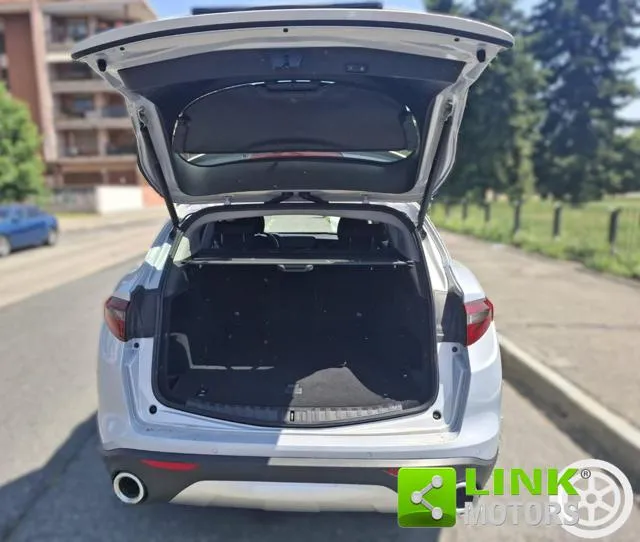 Alfa Romeo Stelvio Stelvio 2.2 T.diesel 160CV AT8 RWD Super - Foto 14