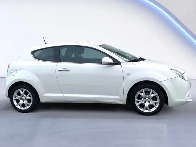Alfa Romeo MiTo MiTo 1.4 78 CV 8V S&S Distinctive - Foto 4