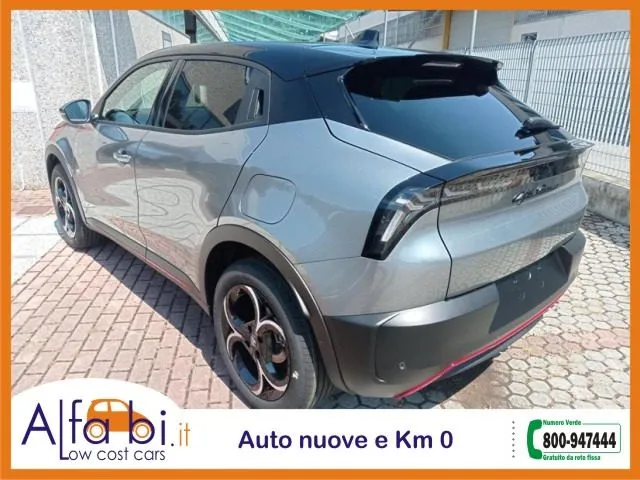 Alfa Romeo Junior 1.2 145CV Hybrid eDCT6 Ibrida Speciale + Pack Tech - Foto 7