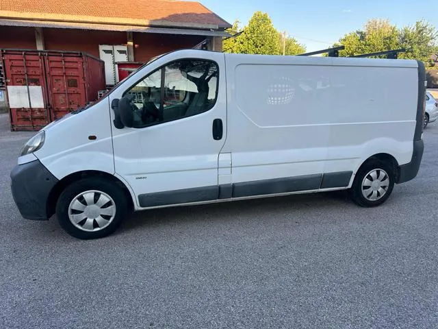 Opel Vivaro Stupenda Bellissima 29 1.9 DI PL-TA Furgone - Foto 3