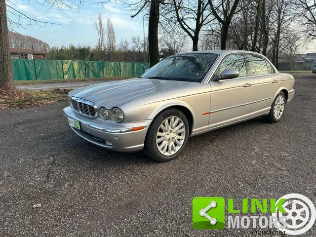 Jaguar XJ 4.2 V8 cat Executive -PRENOTATA- - Foto 1