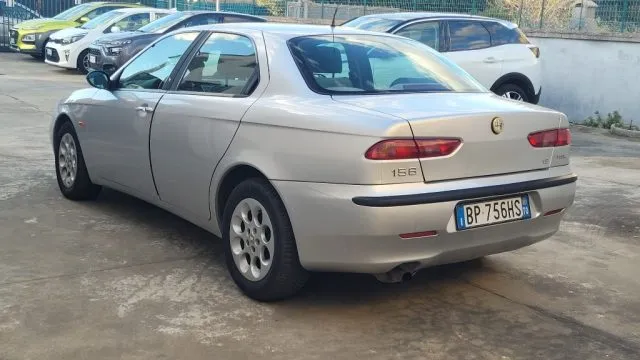 Alfa Romeo 156 1.8i 16V Twin Spark cat Distinctive - Foto 4