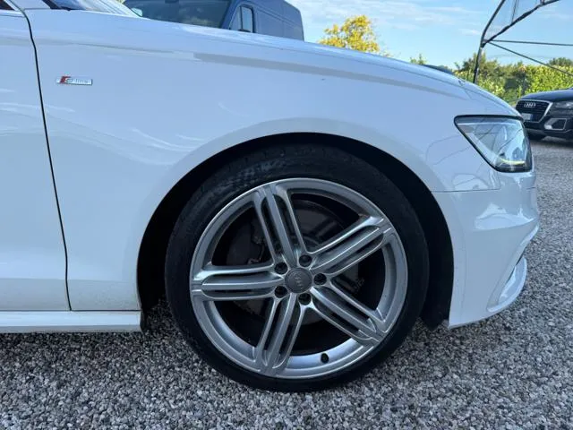 Audi A6 Avant 3.0 TDI 245 CV quattro S tronic S-line - Foto 8