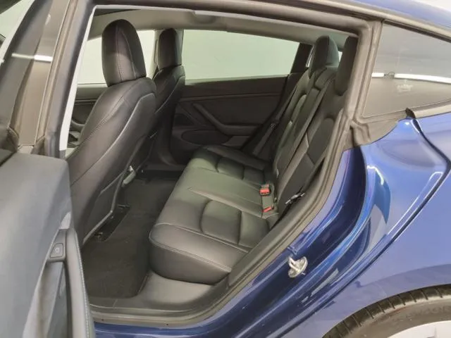 Tesla Model 3 Long Range Dual Motor AWD - Foto 8