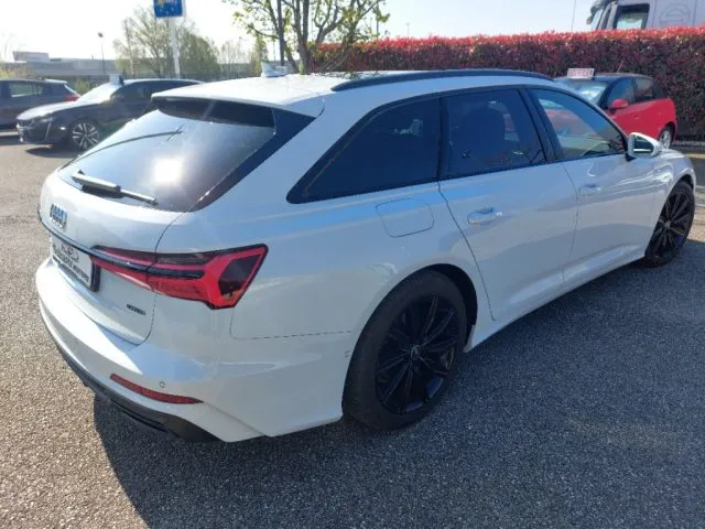 Audi A6 Avant 40 2.0 TDI quattro ultra S tronic S line - Foto 4