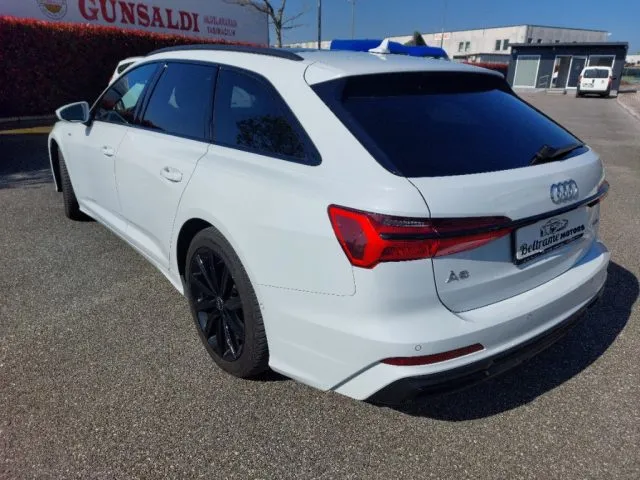 Audi A6 Avant 40 2.0 TDI quattro ultra S tronic S line - Foto 5