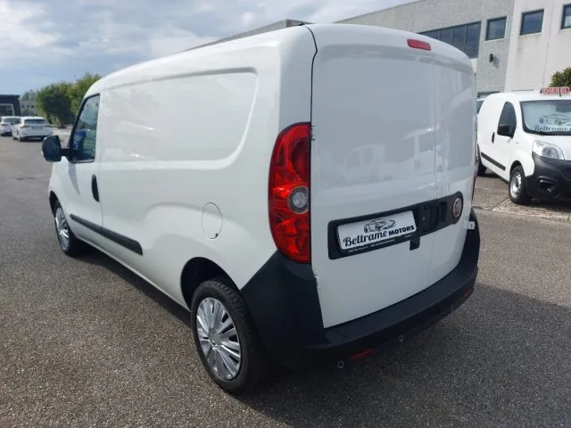 Fiat Doblo Doblò 1.4 Natural Power PL-TN 3 POSTI Maxi Lounge - Foto 5