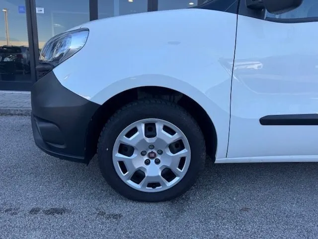 Fiat Doblo Doblò 1.4 T-Jet Natural Power PC-TN Cargo Lamierat - Foto 3