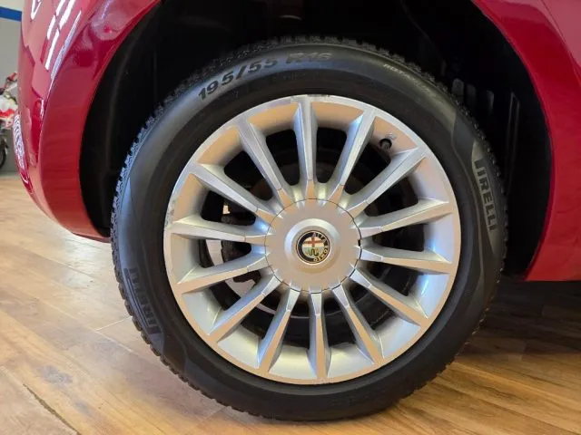 Alfa Romeo MiTo MiTo 1.4 78 CV 8V S&S Distinctive - Foto 6