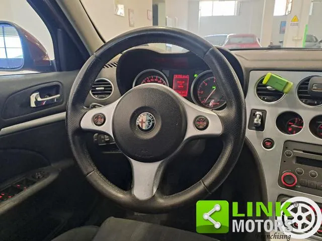 Alfa Romeo 159 159 1.9 JTDm SW Distinctive - Foto 11