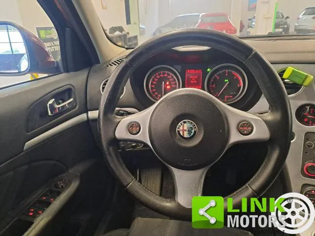 Alfa Romeo 159 159 1.9 JTDm SW Distinctive - Foto 13