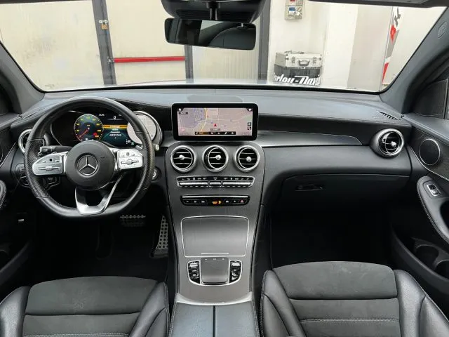 Mercedes-Benz GLC 300 de 4Matic Plug-in hybrid Coupé Premium Plus AMG - Foto 5
