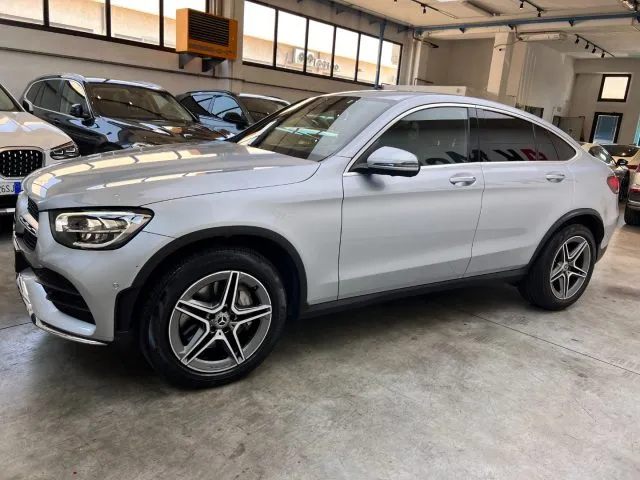Mercedes-Benz GLC 300 de 4Matic Plug-in hybrid Coupé Premium Plus AMG - Foto 9