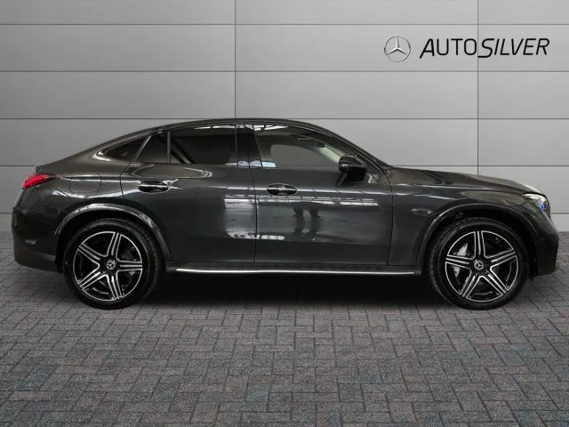 Mercedes-Benz GLC 300 de hybrid EQ 4Matic Coupé AMG Line Premium Plus - Foto 5