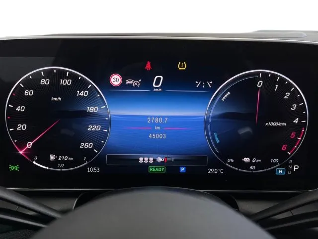 Mercedes-Benz GLC 300 de hybrid EQ 4Matic Coupé AMG Line Premium Plus - Foto 8