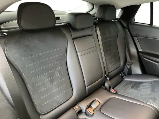 Mercedes-Benz GLC 300 de hybrid EQ 4Matic Coupé AMG Line Premium Plus - Foto 11