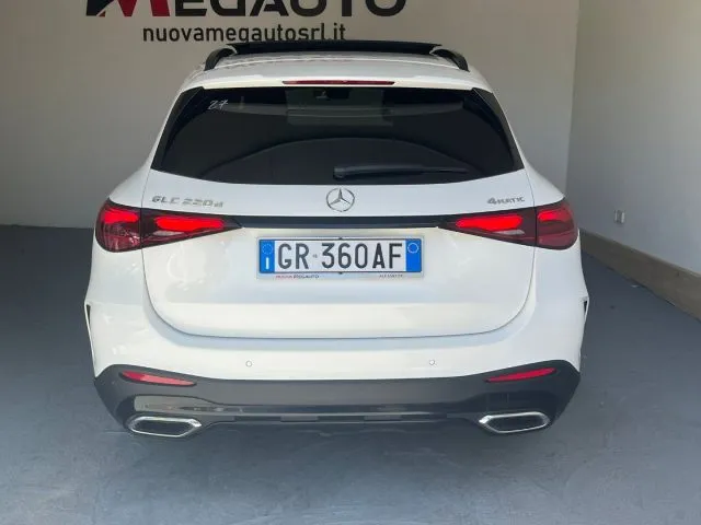 Mercedes-Benz GLC 220 d 4Matic Mild Hybrid AMG Line Premium Plus - Foto 6