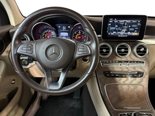 Mercedes-Benz GLC 250 d 4Matic Exclusive - Foto 11
