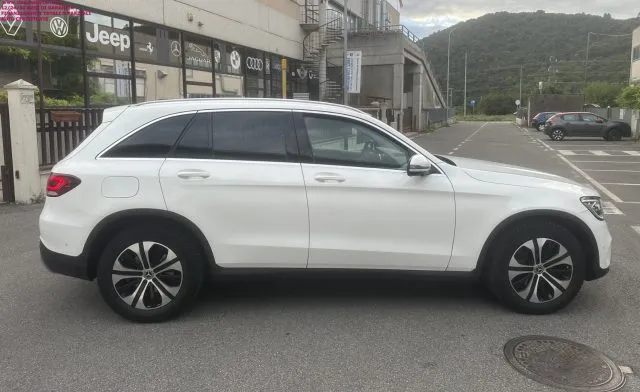 Mercedes-Benz GLC 200 d automatica 4Matic Sport CON IVA EPOSTA - Foto 4