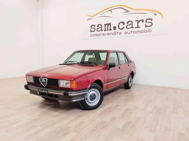 Alfa Romeo Giulietta Giulietta 1.6 - Foto 1