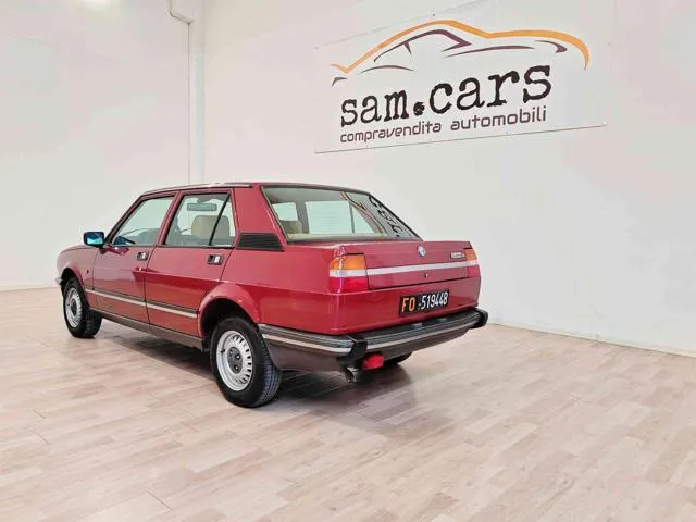 Alfa Romeo Giulietta Giulietta 1.6 - Foto 3