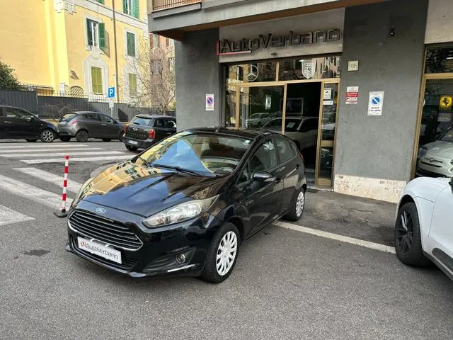 Ford Fiesta 1.5 TDCi 75CV 5 porte Adatta a Neopatentati - Foto 1