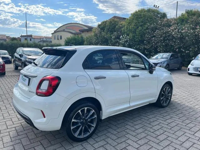 Fiat 500X 1.5 T4 Hybrid 130 CV DCT Sport - Foto 4
