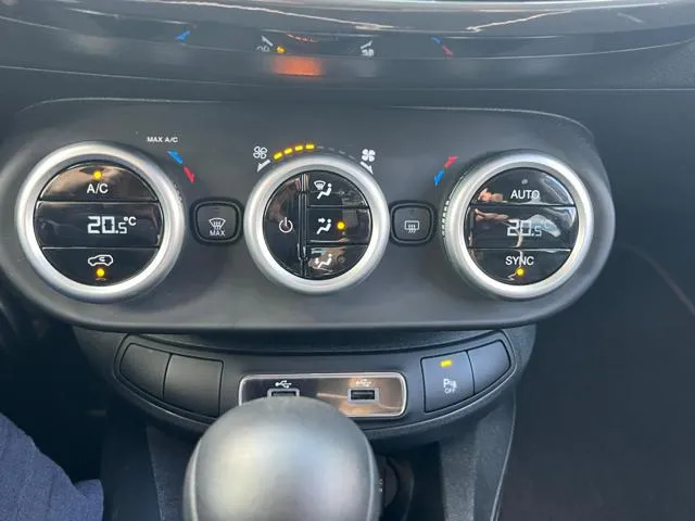 Fiat 500X 1.5 T4 Hybrid 130 CV DCT Sport - Foto 14