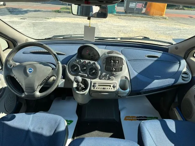 Fiat Multipla Multipla 1.6 16V Natural Power Dynamic - Foto 4