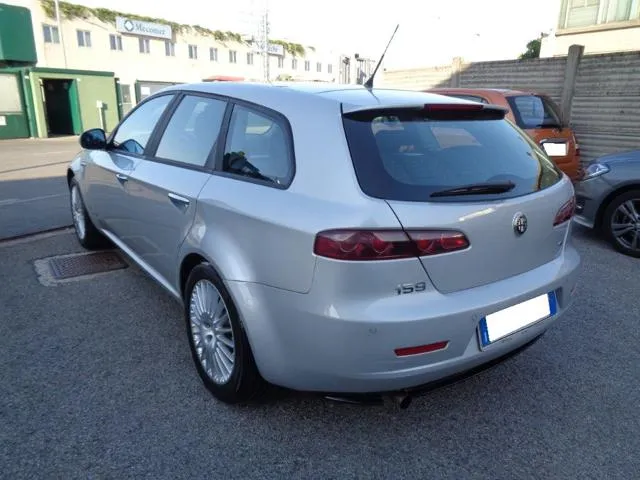 Alfa Romeo 159 159 1.9 JTS 16V SW Distinctive - Foto 3