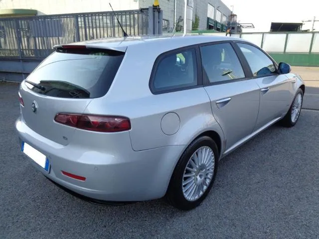 Alfa Romeo 159 159 1.9 JTS 16V SW Distinctive - Foto 4