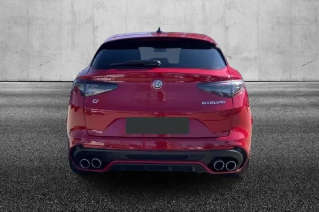 Alfa Romeo Stelvio Stelvio 2.9 Bi-T.V6 520 AT8 Quadrifoglio - Foto 6