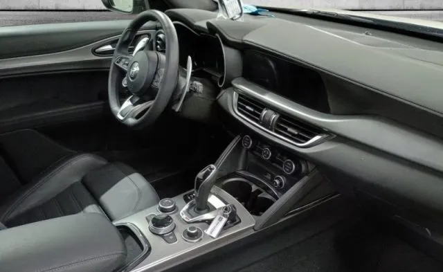 Alfa Romeo Stelvio Stelvio 2.2 T.diesel 210CV AT8 Q4 Veloce - Foto 5