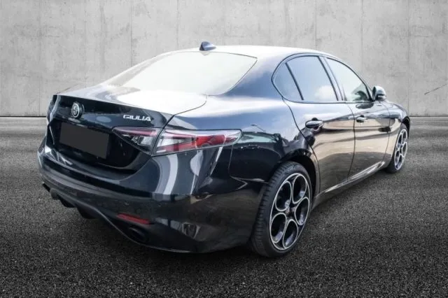 Alfa Romeo Giulia Giulia 2.0 T 280 CV AT8 AWD Q4 Compe. - Foto 2