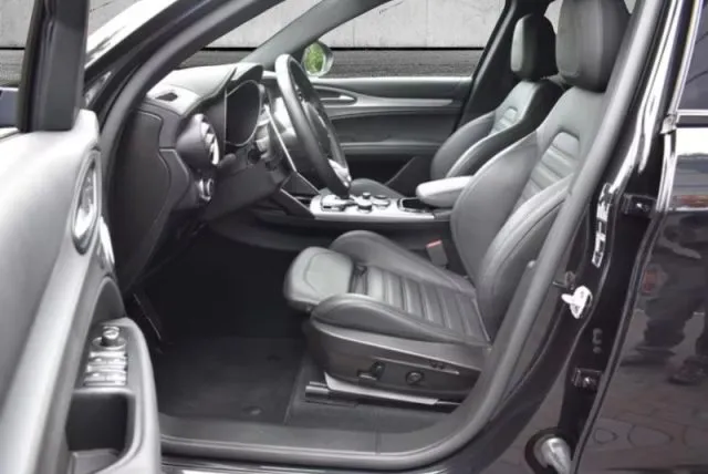 Alfa Romeo Stelvio Stelvio 2.0 Turbo 280 CV AT8 Q4 Veloce - Foto 6