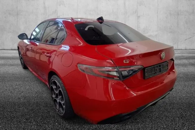 Alfa Romeo Giulia Giulia 2.0 Turbo 280CV AT8 AWD Q4 Veloce - Foto 3