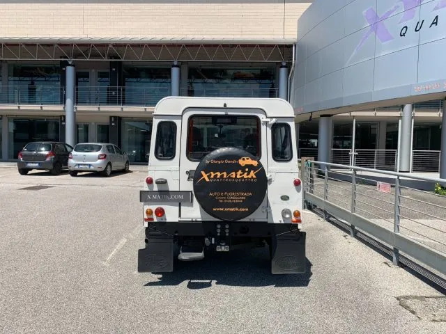 Land rover Defender 90 2.4 TD4 Station Wagon 4 POSTI, ARIA + GANCIO - Foto 5