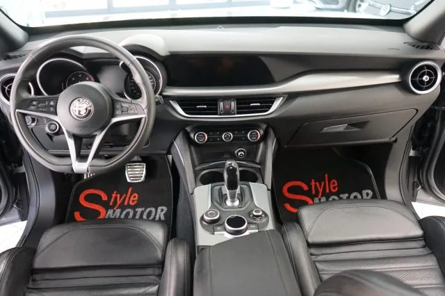 Alfa Romeo Stelvio Stelvio 2.2 T.diesel 210 CV AT8 Q4 Bus. - Foto 5