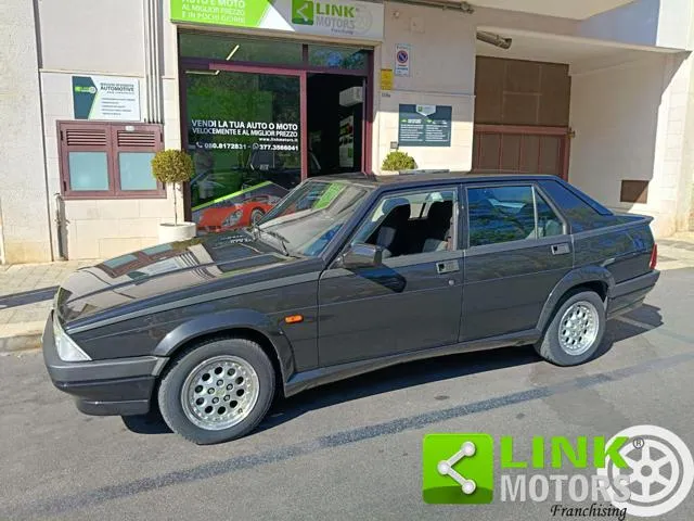 Alfa Romeo 75 2.0i Twin Spark A.S.N. N.0981 LIMITED EDITION - Foto 1