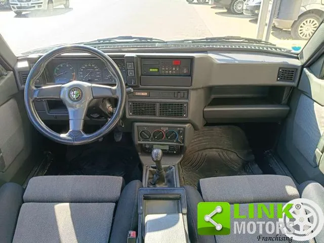 Alfa Romeo 75 2.0i Twin Spark A.S.N. N.0981 LIMITED EDITION - Foto 13