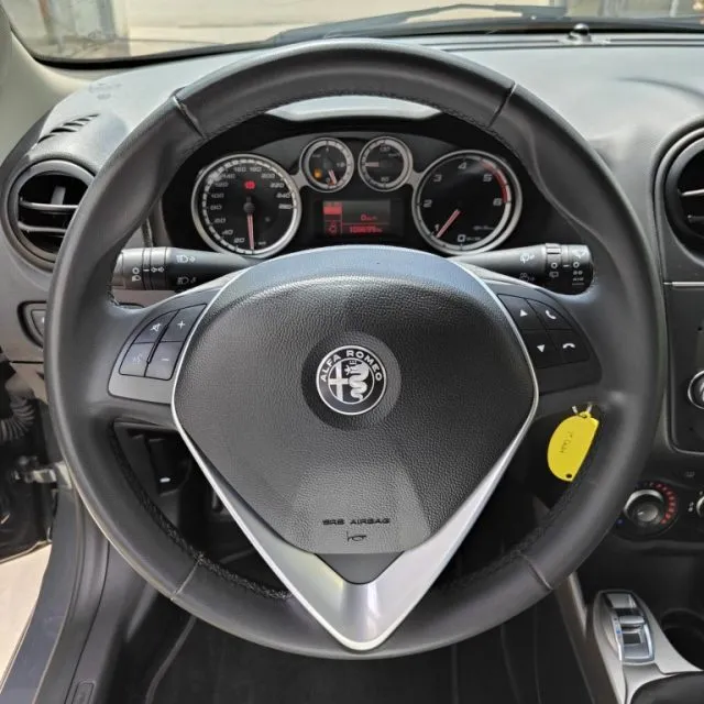 Alfa Romeo MiTo MiTo 1.3 JTDm 95 CV S&S Urban - Foto 10