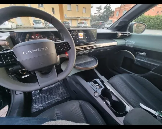 Lancia Ypsilon Nuova  Ibrida My24 Nuova  1.2 100cv Ibrida - Foto 13