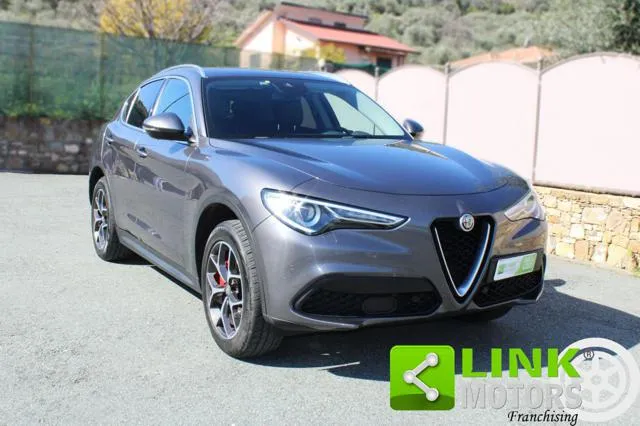 Alfa Romeo Stelvio Stelvio 2.0 Turbo 200CV AT8 Q4 B-Tech - Foto 1