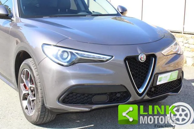 Alfa Romeo Stelvio Stelvio 2.0 Turbo 200CV AT8 Q4 B-Tech - Foto 2